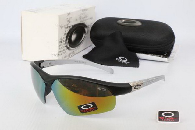 Oakley Boutique Sunglasses 127